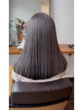 ラス(ras.) グレージュカラー