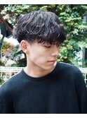 波巻きパーマツイストスパイラルパーマセンターパートゆるめ