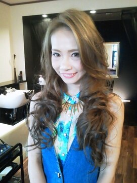 ヘアラウンジ ビジュー(hair Lounge Bijou) 外国人風グラマラスカール