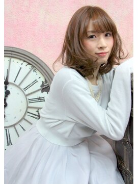 フチュール(Futur) ゆるふわラウンドボブ