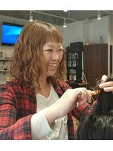 ヘアーメイク アキラ(HAIR MAKE Akira) 松井 恵