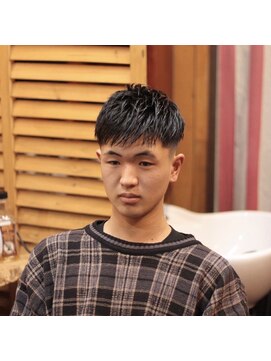 カイバーバーバイウッズ(Kai Barber by woods) men's cut