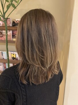 ゼン(Zen.) ハイライトグラデーション【透明感溢れるカラー】Zen.手塚