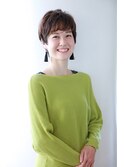 丸みのある女性らしいショートスタイル
