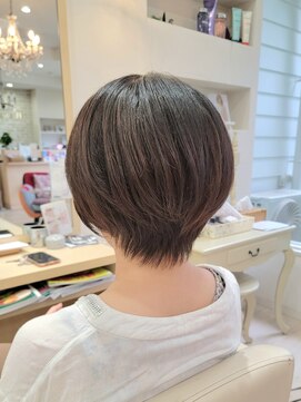 ヘアーズ 本店(HAIRZ) 《HAIRZ》平田☆大人可愛い☆襟足スッキリ大人ショート