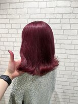 ミューバイケンジ(miu by KENJE)&nbsp;miu&橋本愛海　ブリーチ1回で濃いめピンクカラー