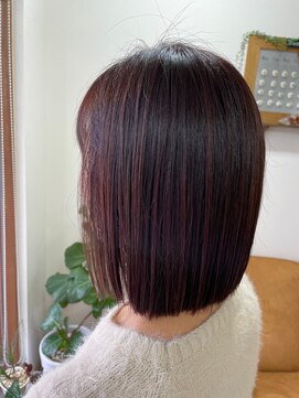 エルフゥ(Elle fou) 切りっぱなしボブ