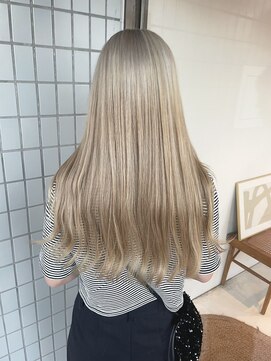 ラウレア(LAULEA) ホワイトベージュ