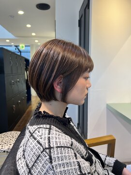 トレス(TRESS) マッシュショート　ショートボブ　耳掛けショート