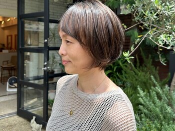 ディシィ(d'ici)の写真/大人女性の髪のお悩みを解決しながら、なりたいスタイルを叶えます！相談しやすい雰囲気が魅力の《d'ici 》