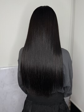 エニー 栄(Any) 韓国ストレート×透明感たっぷりのダークグレージュ