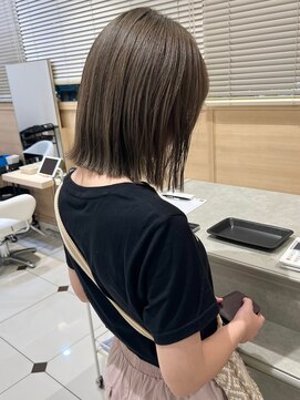 ヴィーヴォ 深江橋店(VIVO) 【VIVO】ベース明るめで作るグレージュカラー ブリーチ無し