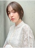 顔まわりレイヤー小顔カットナチュラルボブオリーブベージュ