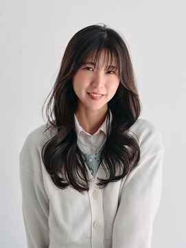 クエント(cuento) 360度どこから見ても綺麗なシルエットな韓国風巻き髪スタイル!