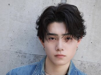 アーバンスタジオトウキョウ 下北沢店(URBAN STUDIO TOKYO)の写真/【下北沢駅徒歩1分】仕事帰りにも通いやすい高アクセス！ON.OFFキマる清潔感×好印象を与えるスタイル。