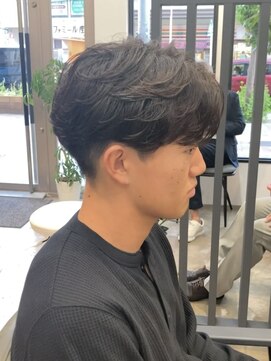 アロー 船橋店(AROH) MEN’S HAIR/ブルーブラック/フェザーパーマ/船橋