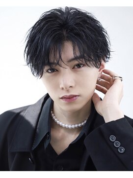 アストラ(ASTRA) MEN’S HAIR/波巻きツイストスパイラル/リバースセンターパート