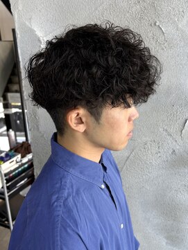 ニアウ 高崎店(Niau) MEN’S HAIR/サーフカール/刈り上げセンターパート/群馬高崎