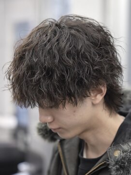 オーバル ジングウマエ(OVARL jingumae) シャドウパーマツイストスパイラルフェザーパーマ