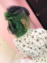 アマンドール(Aman D'or)&nbsp;エメラルドインナー×ハーフアップアレンジ