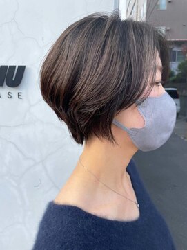 マッシュ グランバーズ 布施(MASHU GRANDVASE) 首元すっきりショートスタイル