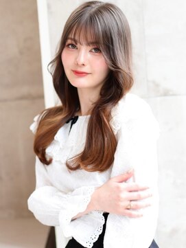 グランド(GRAND) ロングヘア30代40代ストレートレイヤー前髪なし表参道