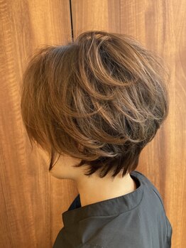 ロージーヘアー(Rosy Hair)の写真/【高リピート率のショート/ボブスタイル】夏に向けてスタイルチェンジ★骨格・髪質・癖のお悩みもRosyで！