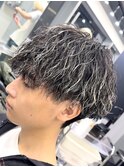 メンズハイライトカラーメンズメッシュ波巻きスパイラルパーマ