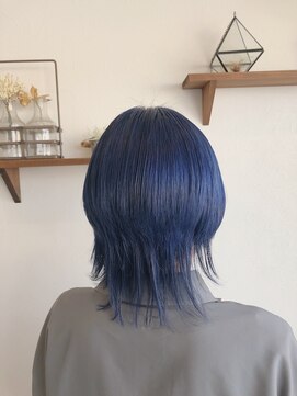 アン(Un) マッシュウルフ