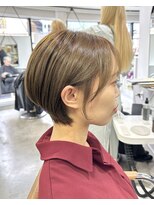 メモリーズ 表参道(Memories)&nbsp;大人かわいい小顔ショートショートヘア30代40代50代白髪ぼかし