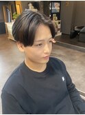 直毛から自然な動きを出すパーマ