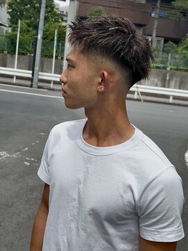 一鳳庵　【イオアン】 刈り上げスパイラルパーマ