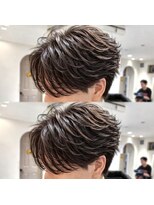 アイトーキョープラスシー 横浜(AI TOKYO+Sea)&nbsp;MEN’S横浜/センターパート/フェザーパーマ/毛流れパーマ/高島町