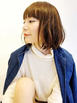 ドロップ(drop) 枯れ葉色ボブで柔らかく。【表参道/青山　drop】