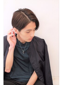 シン(syn) スパイラルパーマ/ツイストスパイラルパーマ/波巻きパーマ