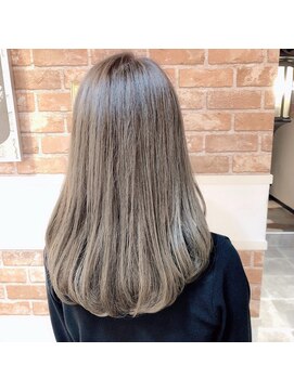 ロンド ルージュ 銀座店(Lond rouge) 特殊な選定で創るブリーチなしで可愛いベージュ。