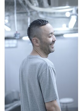 ナナインチ(7inch) 銀座メンズカット