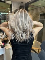 ラフ(LAFF)&nbsp;#ロングヘア#グレージュカラー#ボブウルフ#ココアベージュ