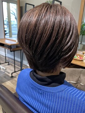 エア(ea) お手入れ簡単♪ショートボブ