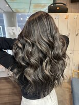 ラフ(LAFF)&nbsp;#バレイヤージュ#グレージュカラー#ボブウルフ#ココアベージュ