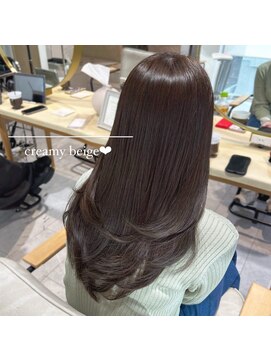 ティア(Tia.) (縮毛矯正/髪質改善/ロングヘア/前髪/韓国レイヤー/小顔)