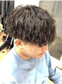 ツイストスパイラルパーマメンズマッシュセンターパート横浜西口