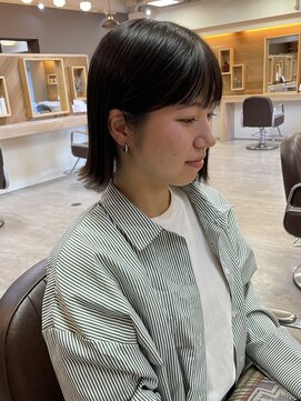 ヘア プロデュース キュオン(hair produce CUEON.) 切りっぱなし×オリーブグレージュ×透明感カラー