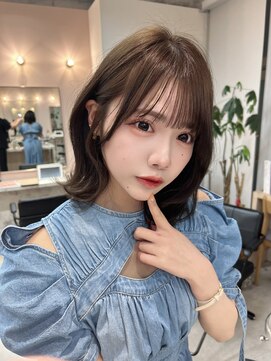 モアナ バイ ラナ 甚目寺店(MoanA BY LANA) 韓国風/透明感カラー/オリーブベージュ/ぱっつん前髪/小顔カット