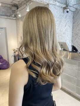 エイト 神戸三宮店(EIGHT) 【王道の可愛さ】ミルクティーベージュ♪