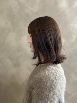 ロビンソン(Robinson) 外ハネボブ/olive greige