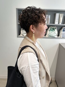 エイゾー 銀座(EIZO) かりあげショート/ショートパーマ/くるくるパーマ