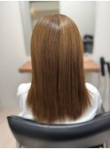 うねりやクセには縮毛矯正で扱いやすく