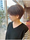 earthショートレイヤーボブミルクティー丸みショートボブ