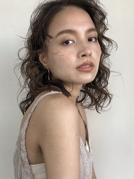 ディスアンドザット あびこ店(THIS&THAT) ( ロングスパイラル ニュアンスパーマ/あびこ/20代/30代)